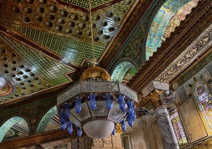 جمال الزخارف داخل قبة الصخرة