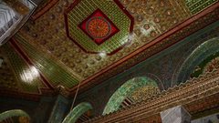 جمال الزخارف داخل قبة الصخرة