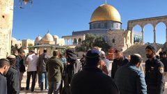 قطعان المستوطنين يقتحمون المسجد الأقصى