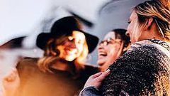 كيف تطور مهاراتك الإجتماعية ؟