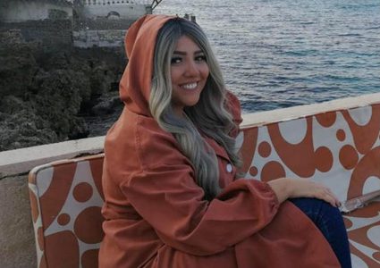 الفنانة المصرية مي كساب تخرج من المستشفى وتكشف عن إصابتها