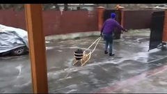 الجليد يشل العاصمة الأوكرانية