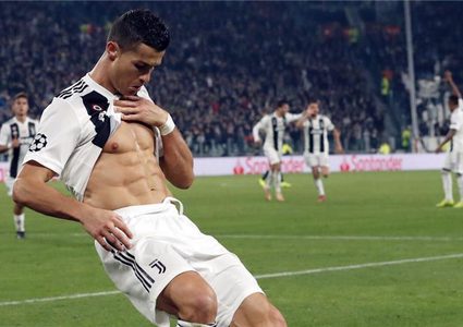 رونالدو: أحب الملاكمة لكن لا أعتقد أه بامكاني أن أكون ملاكما