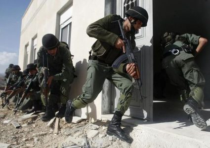 القبض على 11 مشتبها بهم باطلاق النار على مقرات أمنية في جنين