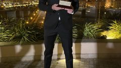 هالاند يحصل على جائزة "الفتى الذهبي"