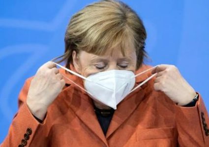 برلين تضغط على بروكسل لترخيص لقاح "فايزر-بيونتيك" قبل عيد الميلاد