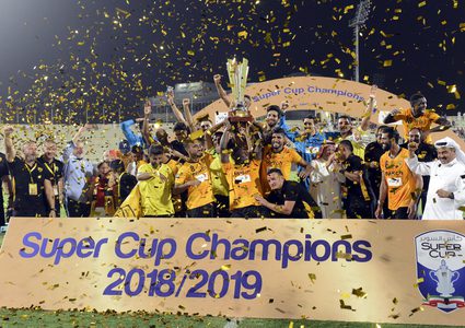 فريق الكويت يتوج بكأس السوبر للمرة الخامسة في تاريخه