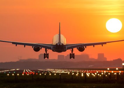 روسيا تختبر أول طائرة ركاب بمحركات محلية الصنع