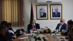 الرجوب يبحث مع وزيرة الصحة آخر مستجدات الوضع الوبائي في جنين