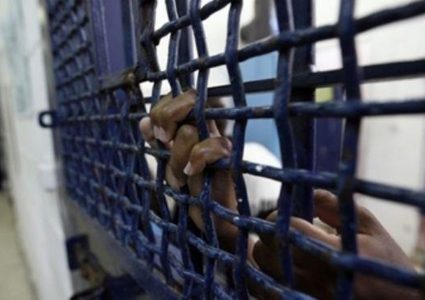إصابة الأسير أحمد أبو سرية بفيروس كورونا