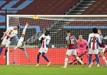 بالفيديو ... هدف أكروباتي من ركلة خلفية في البريمرليغ