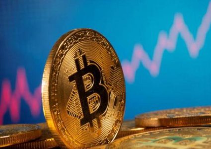 للمرة الأولى...بتكوين تكسر حاجز الـ 20 ألف دولار