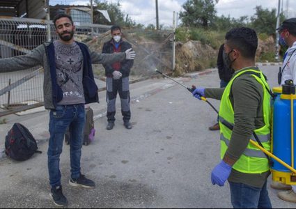 سعد يكشف تفاصيل توزيع منحة العمال المتضررين من جائحة كورونا