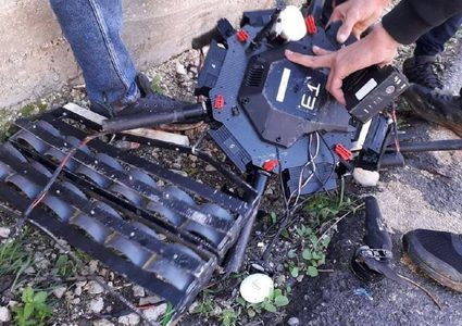 شُبان يسقطون طائرة مسيّرة للاحتلال في قلقيلية