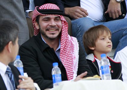 الأمير علي بن الحسين يشيد بدور الاتحادات الأهلية في الإقليم