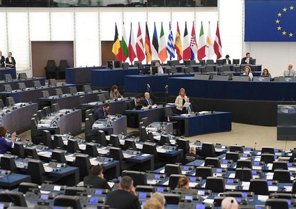 كورونا يطبق "بريكست" بين بريطانيا والاتحاد الأوروبي