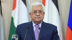 الرئيس عباس يعزي أمير الكويت بوفاة الشيخ ناصر صباح الأحمد الصباح