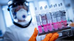 علماء يفسرون مسألة التشخيص الخاطئ للإصابة بفايروس كورونا