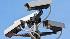 الاحتلال ينصب كاميرات مراقبة جديدة في تل رميدة وسط الخليل