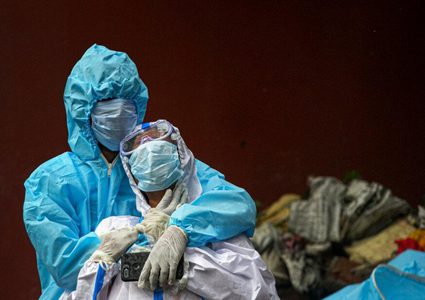 نحو مليون و692 ألف وفاة بكورونا حول العالم