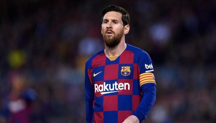 تصريح مفاجئ لميسي يحسم مصيره مع برشلونة