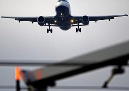 الخارجية تعلن تأجيل السفر إلى الرياض بسبب إغلاق الأجواء السعودية