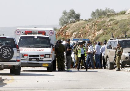 مصرع مستوطن وإصابة 4 آخرين بعد مهاجمتهم فلسطينيين قرب رام الله