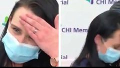 ممرضة امريكية تغيب عن الوعي بعد تلقيها لقاح فايزر