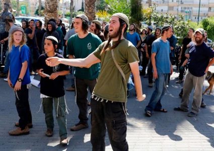 تجمعات للمستوطنين قرب الحرم الإبراهيمي في الخليل وجنوب نابلس