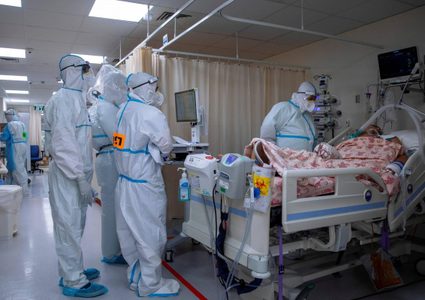 3251 إصابة جديدة بكورونا وحكومة الاحتلال تتجه لفرض الإغلاق