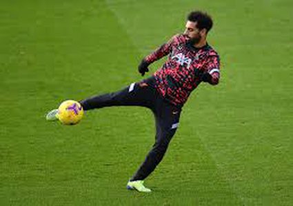 ليفربول يسعى للظفر بخدمات جناح أستون فيلا وسط مزاعم غضب صلاج