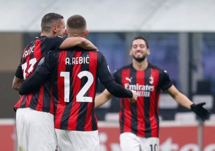 ميلان يستعيد صدارة "الكالتشيو" في الوقت القاتل