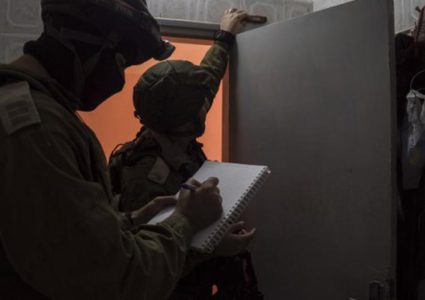 الاحتلال يأخذ قياسات منزل الأسير محمد قبها من جنين