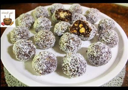 كرات البسكويت والشوكولاتة