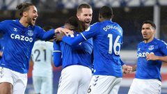 ايفرتون يشدد الخناق على ليفربول من بوابة شيفيلد يونايتد