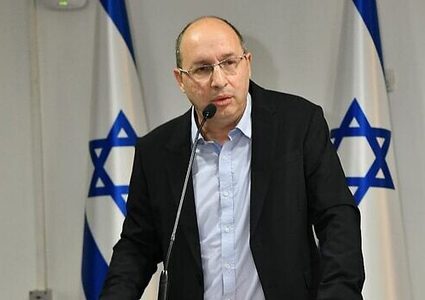 وزير إسرائيلي ينشق عن حزب "أزرق-أبيض"