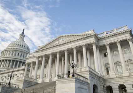 مجلس النواب الأمريكي يسقط "فيتو" ترامب على الميزانية الدفاعية