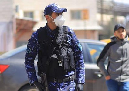 جنين:الشرطة تحرر مخالفات سلامة عامة