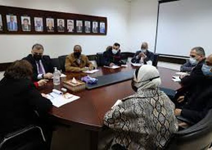 اللجنة الوطنية لكورونا تبحث تطورات الوضع الوبائي