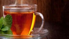 دراسة: شرب 5 أكواب من الشاي يوميا يحسن التركيز لدى كبار السن!