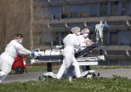 الخارجية:تسجيل حالة وفاة و23 إصابة جديدة بكورونا في صفوف جالياتنا