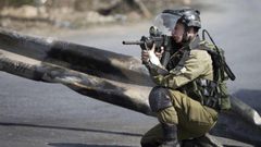 إصابة مواطن برصاص الاحتلال جنوب الخليل