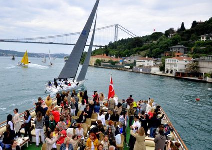 الخارجية تعلن عن حصولها على الموافقات اللازمة للسفر إلى اسطنبول