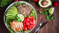 نصائح لتحويل طعامك الغير صحي لوجبة مفيدة