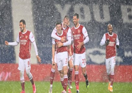 أرسنال يواصل صحوته برباعية في مرمى ويست برومتش ألبيون