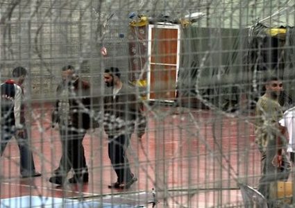 الكيلة تحذر من خطورة تفشي "كورونا" بين الأسرى