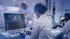 مكي: طفرة كورونا الجديدة أوسع انتشارا وأقل شراسة