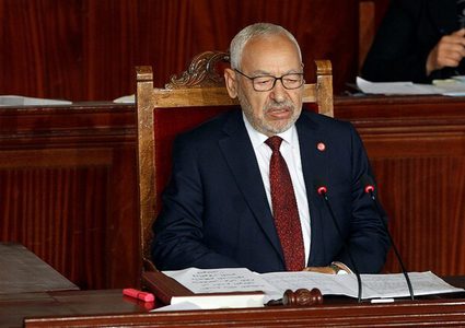 الغنوشي يتطلع لشراكة اقتصادية ثلاثية تضم تونس وليبيا وقطر