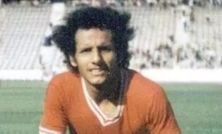 الرئيس يعزي بوفاة اسطورة كرة القدم الفلسطينية فؤاد أبو غيدا
