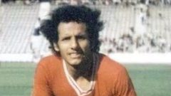 الرئيس يعزي بوفاة اسطورة كرة القدم الفلسطينية فؤاد أبو غيدا